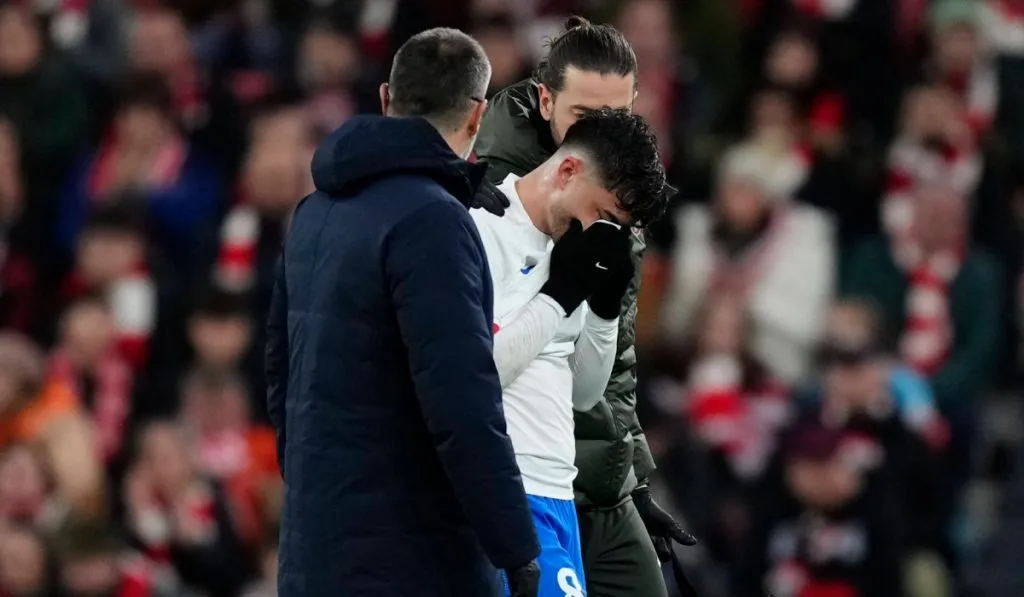 Pedri, desconsolado tras su lesión en Bilbao: IMAGO