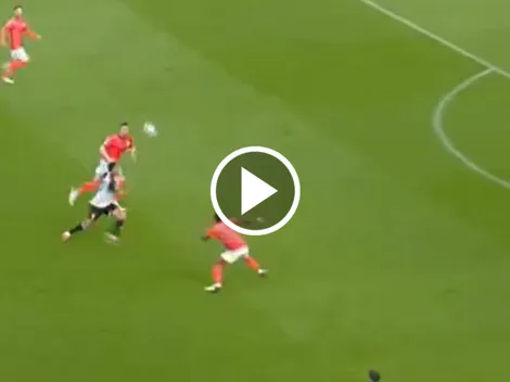 (VIDEO) La horrible falla de Pervis Estupiñán en el gol contra Brighton