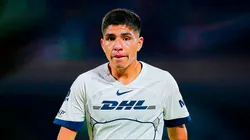 Piero Quispe y Universitario.