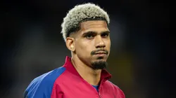 Medios de España le apuntaron a Ronald Araújo por los dos goles de Valencia en el partido de la jornada 33 de LaLiga.