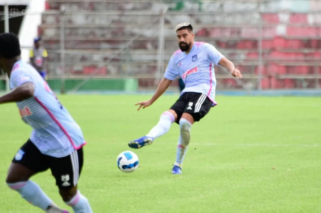 El 4 de febrero se lesionó Cristhian Noboa con la camiseta de Emelec. (Foto: Imago)