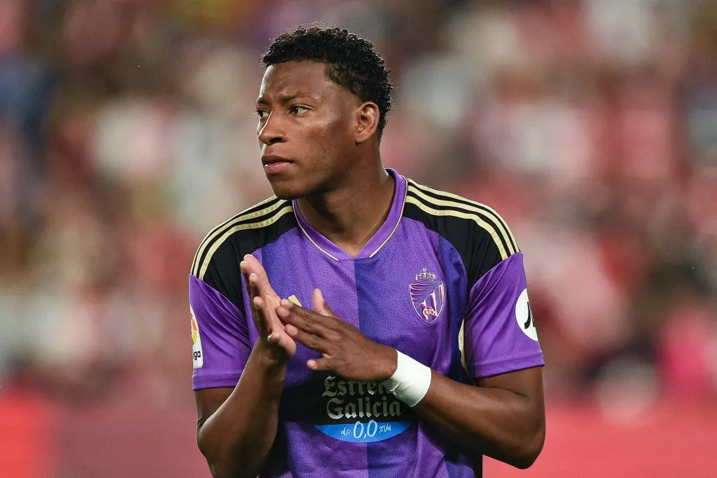 El Real Valladolid fue el último equipo de Gonzalo Plata en Europa. (Foto: Imago)