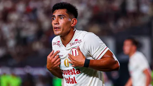 José Rivera en Universitario.