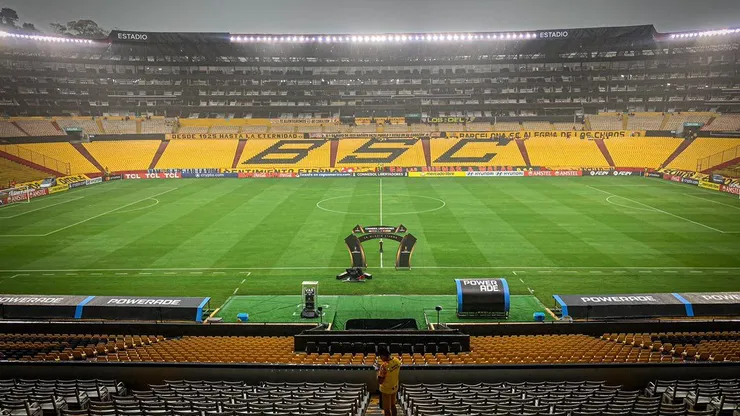 Así luce el estadio Monumental a hora y media del partido 