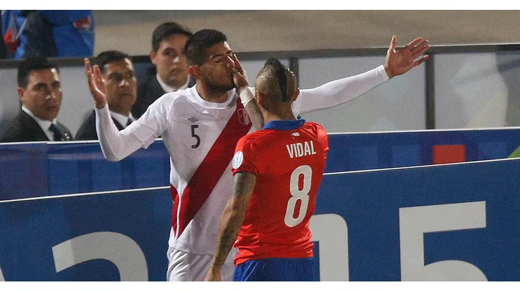Carlos Zambrano y Arturo Vidal.
