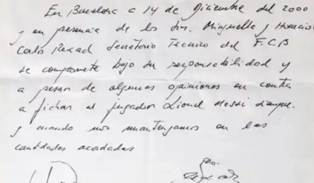 Texto de la servilleta donde Messi cerró su llegada a Barcelona: TW