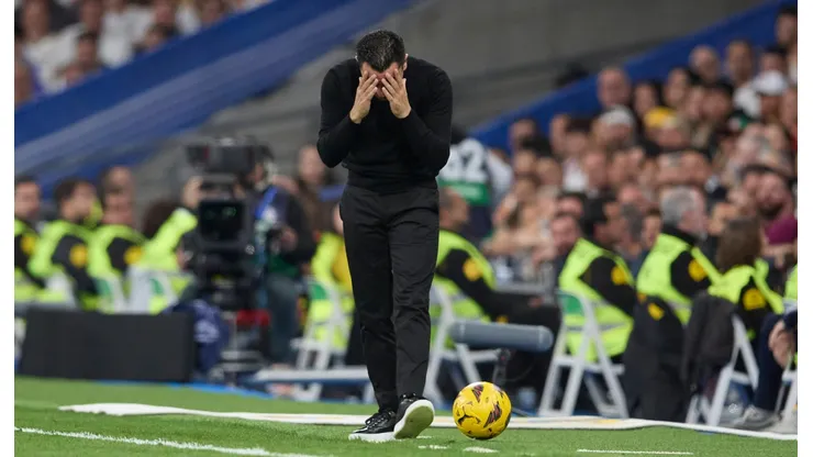 Xavi y su frustración por la derrota 3-2 ante Real Madrid.