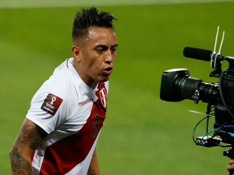 Cueva volvería a Perú para jugar en este club de Liga 1