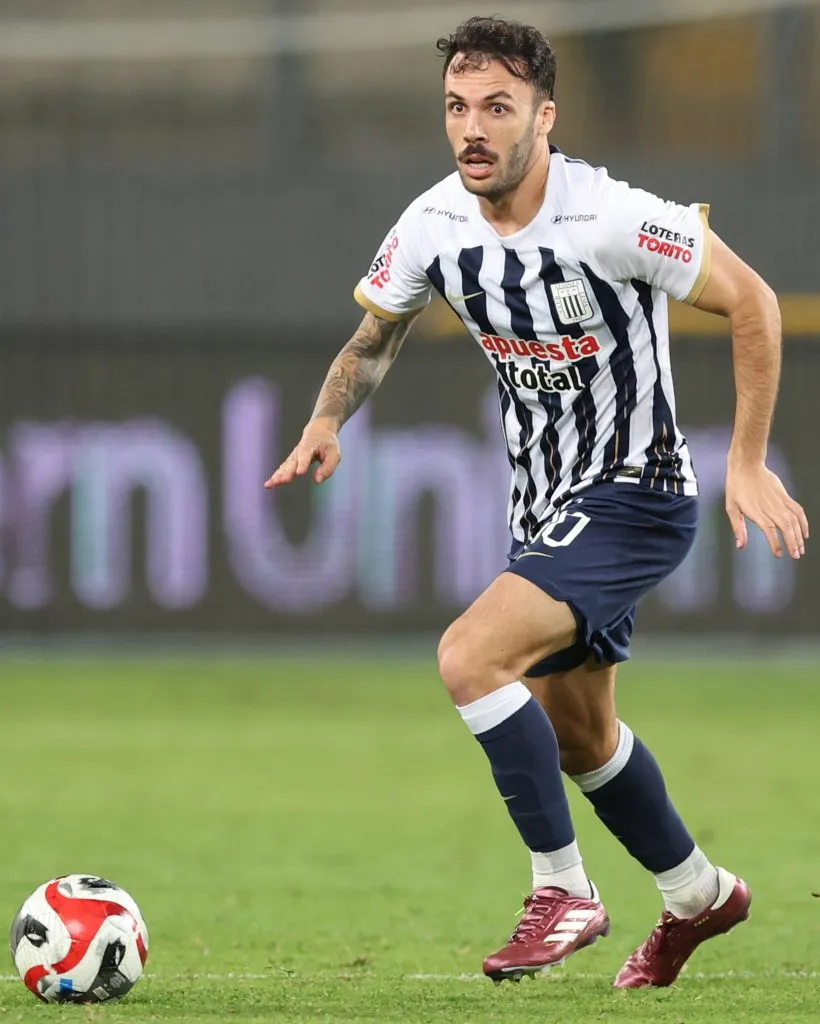 Sebastián Rodríguez jugando en Liga 1. (Foto: IMAGO).