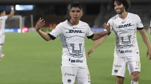 Piero Quispe y su primer gol con Pumas
