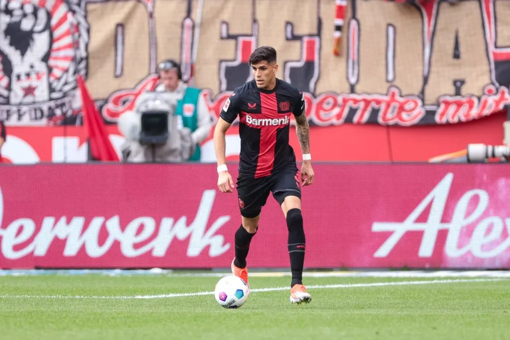 Piero Hincapié levantó la primera Bundesliga en la historia del Bayer Leverkusen. (Foto: IMAGO)