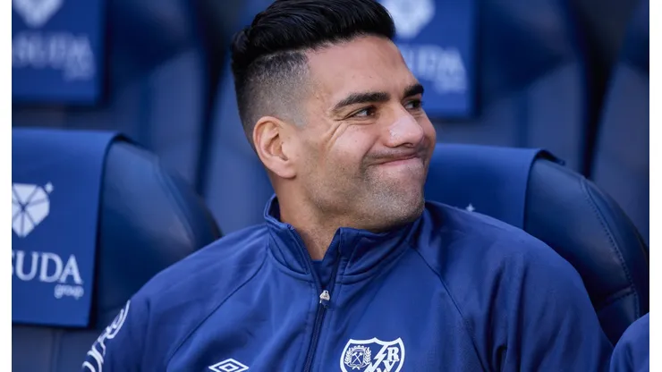 Radamel Falcao en un encuentro con Rayo.