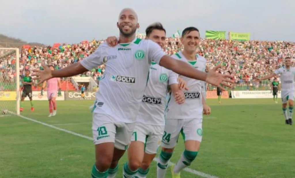 Michael Jackson Quiñónez tuvo su último paso por LigaPro con Liga de Portoviejo. Foto: LDUP.
