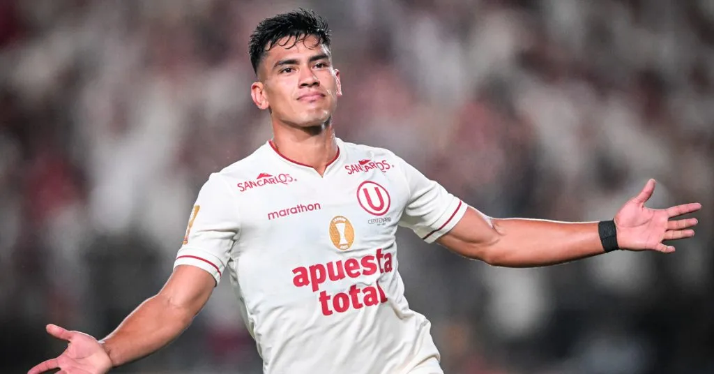 José Rivera y Universitario. (Foto: IMAGO)