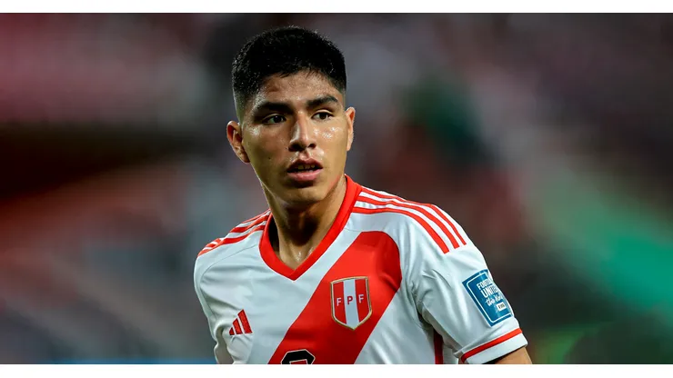 Piero Quispe y Perú.