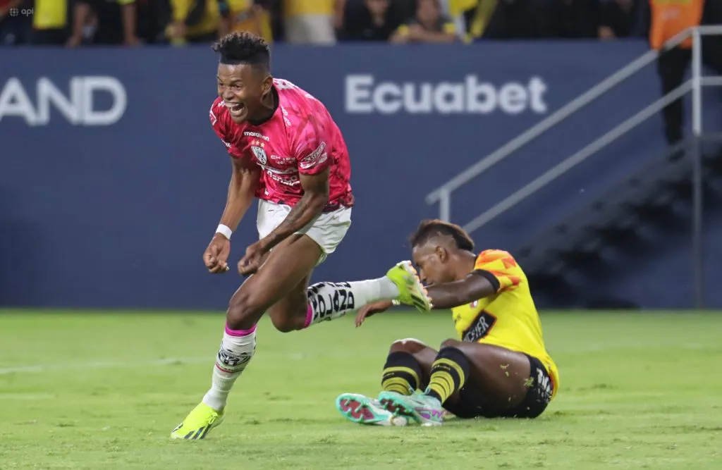 Alexander Bolaños comenzó como titular varios partidos en Independiente del Valle. (Foto: Imago)