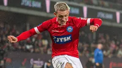 Oliver Sonne y su golazo de chalaca