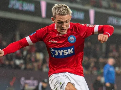 Oliver Sonne hace golazo de chalaca y sorprende al mundo entero desde Dinamarca