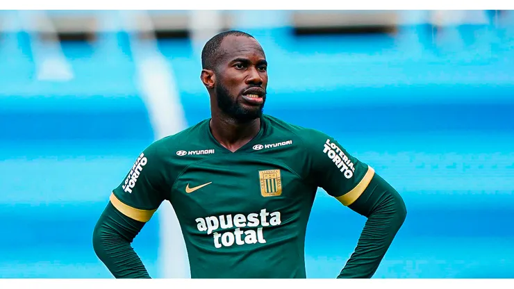 Cecilio Waterman en Alianza Lima.