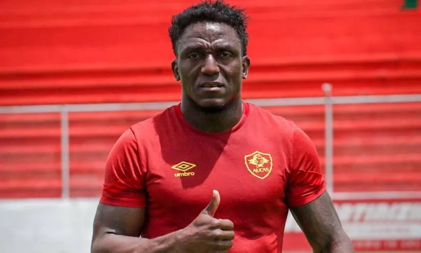 La ‘Tuka’ salió campeón con Aucas en el 2022. (Foto: Ecuavisa)