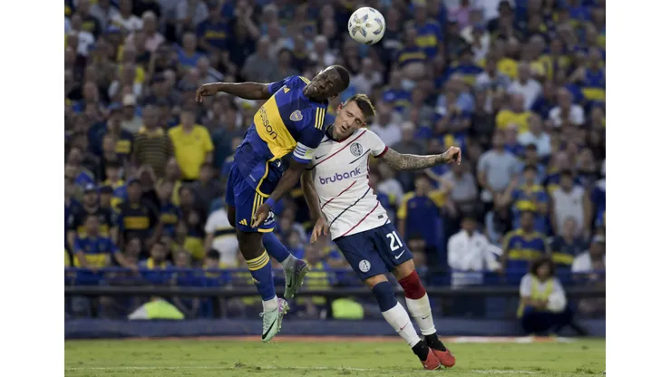 Luis Advincula y su futuro el 2025