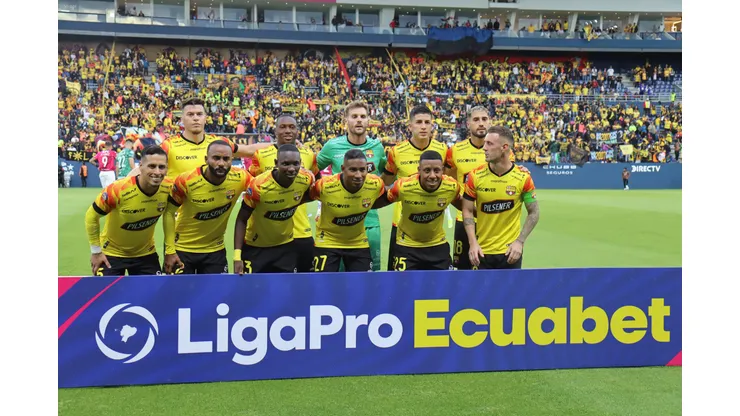 FBL-LIGAPRO-ECUABET-INDEPENDIENTE-BARCELONA Quito, 9 de marzo de 2024. Independiente vs Barcelona por la segunda fecha de la Liga Pro Ecuabet 2024 en el estadio Banco Guayaquil. API / HAMILTON LOPEZ Quito Pichincha Ecuador *** FBL LIGAPRO ECUABET LIGAPRO INDEPENDIENTE BARCELONA Quito, March 9, 2024 Independiente vs Barcelona for the second date of the Pro Ecuabet League 2024 at Banco Guayaquil Stadium API HAMILTON LOPEZ Quito Pichincha Ecuador Copyright: xHamiltonxLopezx