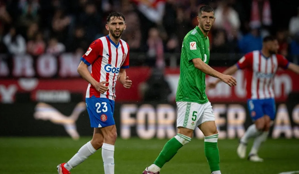 Guido Rodríguez en la derrota ante Girona: IMAGO