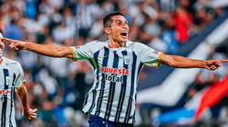 Kevin Serna jugando en Alianza Lima.