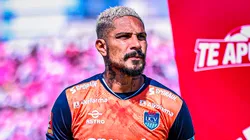 Paolo Guerrero jugando para César Vallejo. (Foto: Liga de Fútbol Profesional)