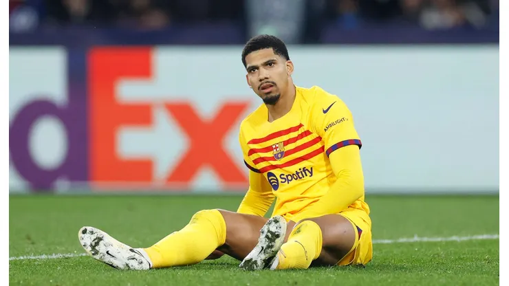 Se empieza a esclarecer el futuro de Ronald Araújo.