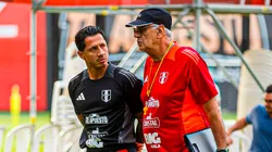 Lapadula y Fossati con Perú.