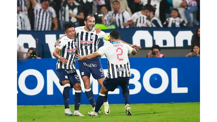 Hernán Barcos pide seguir con Alejandro Restrepo