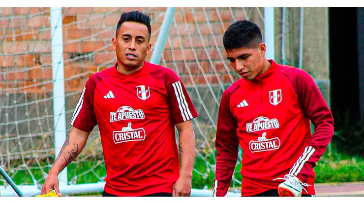 Piero Quispe con Christian Cueva en Perú.