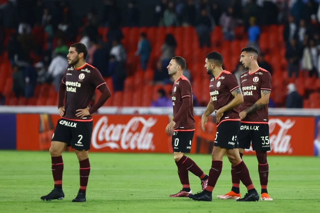 Universitario de Deportes después de perder ante LDU Quito. (Foto: Getty).