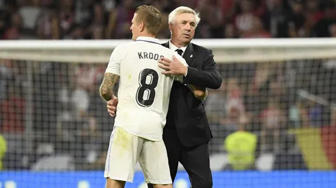 Carlo Ancelotti admitió que lloró cuando se enteró que Toni Kroos decidió retirarse del fútbol.