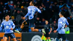 Bryan Reyna jugando en Belgrano.