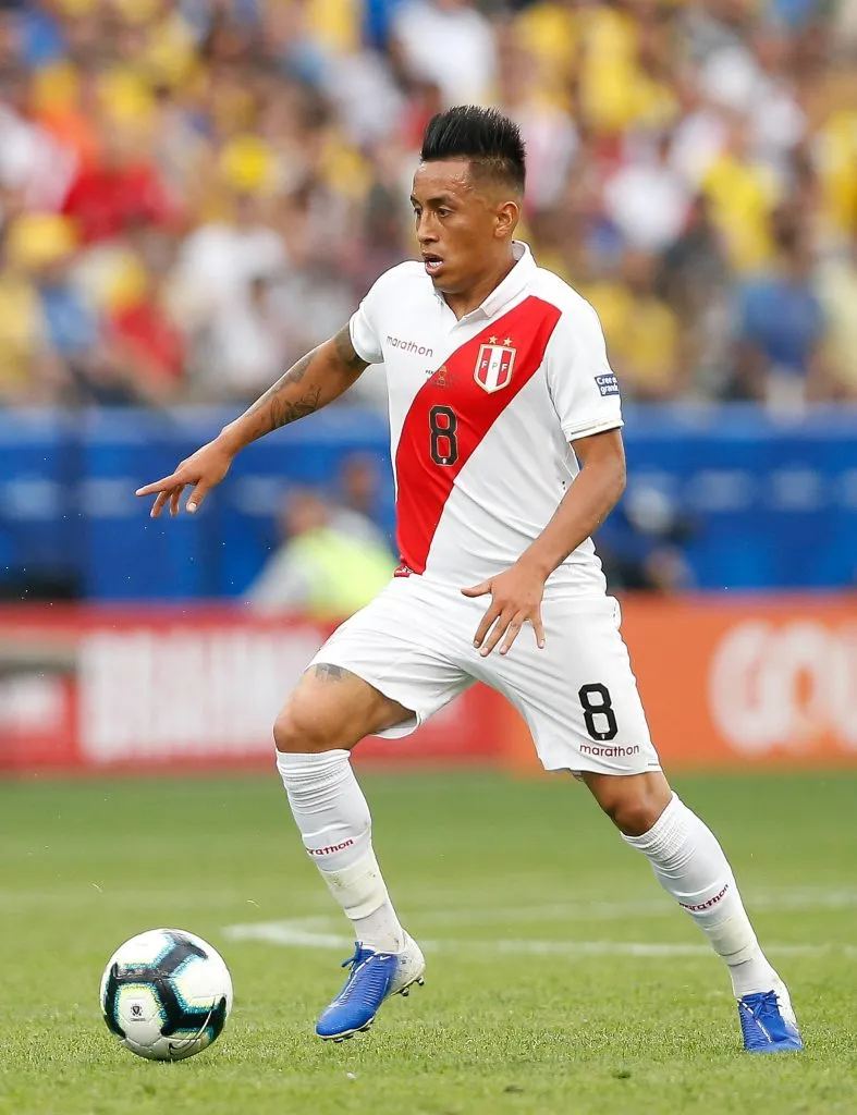 Christian Cueva jugando por la Selección Peruana. (Foto: IMAGO).