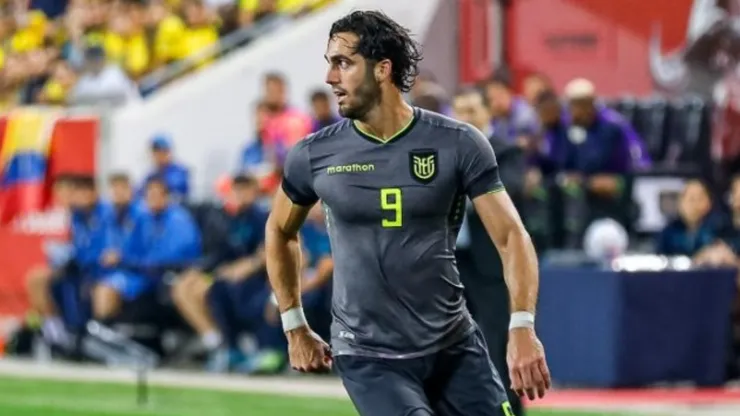 Leonardo Campana - Selección Ecuador.
