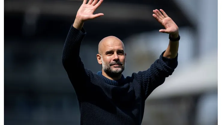 Pep Guardiola busca su cuarta Premier League seguida.