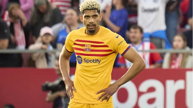 Barcelona ve que Ronald Araújo no es imprescindible para la defensa.