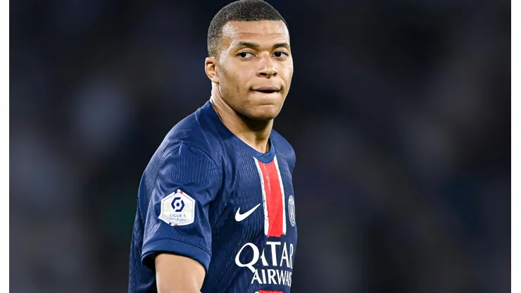 Kylian Mbappé se despidió anoche del estadio de PSG.