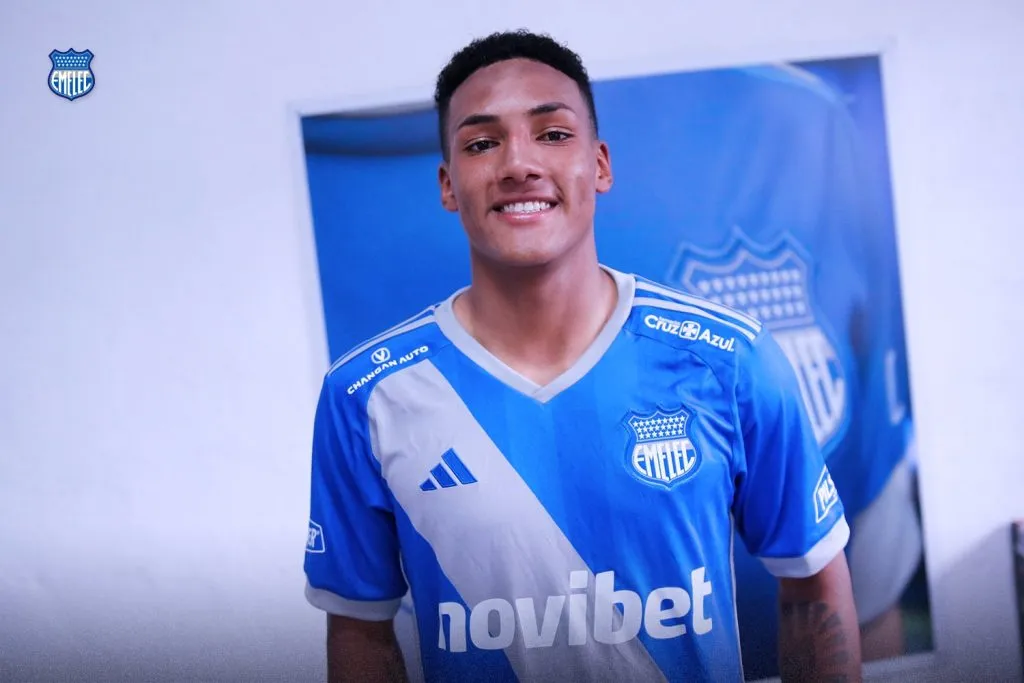 Ronny Borja fue uno de los últimos fichajes de Emelec en este 2024. (Foto: @CSEmelec)