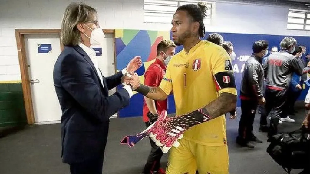 Pedro Gallese y Ricardo Gareca en la Copa América. (Foto: Twitter).