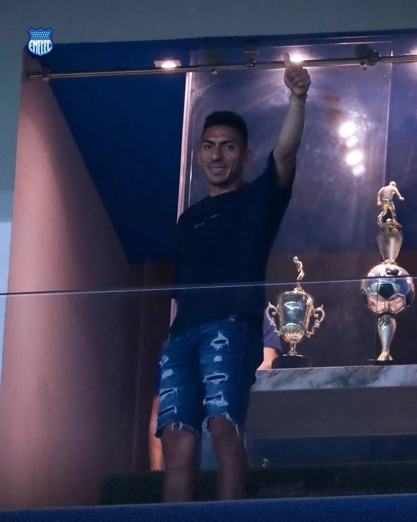 Emelec compartió esta imagen de Ángel Mena en sus redes sociales. (Foto: @CSEmelec)