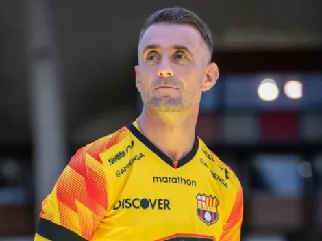 En su cumpleaños los hinchas de Barcelona SC no tienen 'piedad' con Damián Díaz