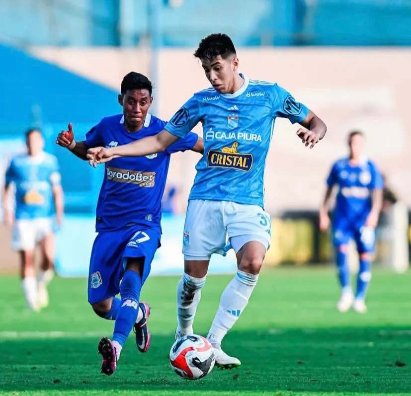 Gonzalo Aguirre jugando en Sporting Cristal. (Foto: Liga 1).