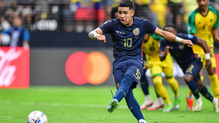 Kendry Páez y su gol de penalti ante Jamaica en Copa América.