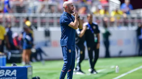 La fuerte crítica de los hinchas ecuatorianos a Félix Sánchez Bas