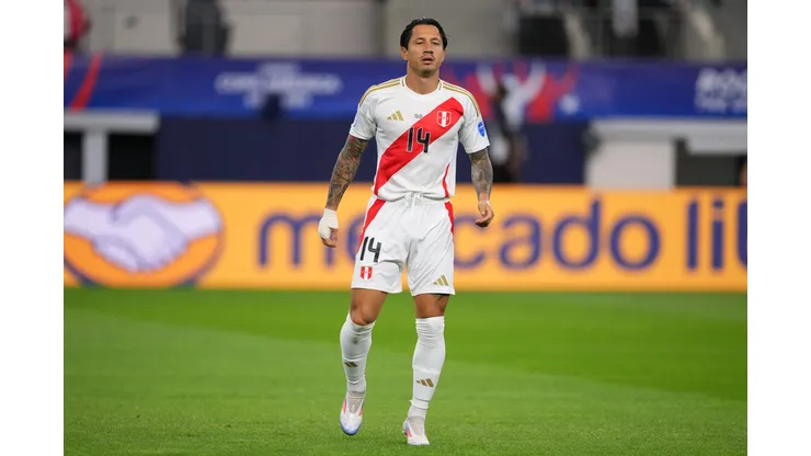 Gianluca Lapadula elogia a Paolo Guerrero