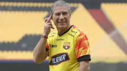 El extremo que ya dirigió Holan y puede llegar a Barcelona SC
